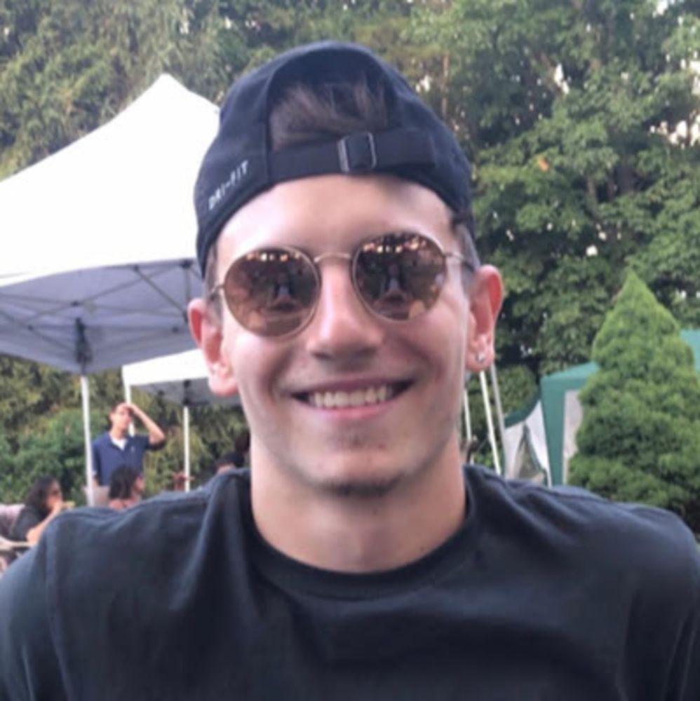 Meet your Posher, Tom